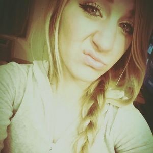 Meet your Posher, Hailey